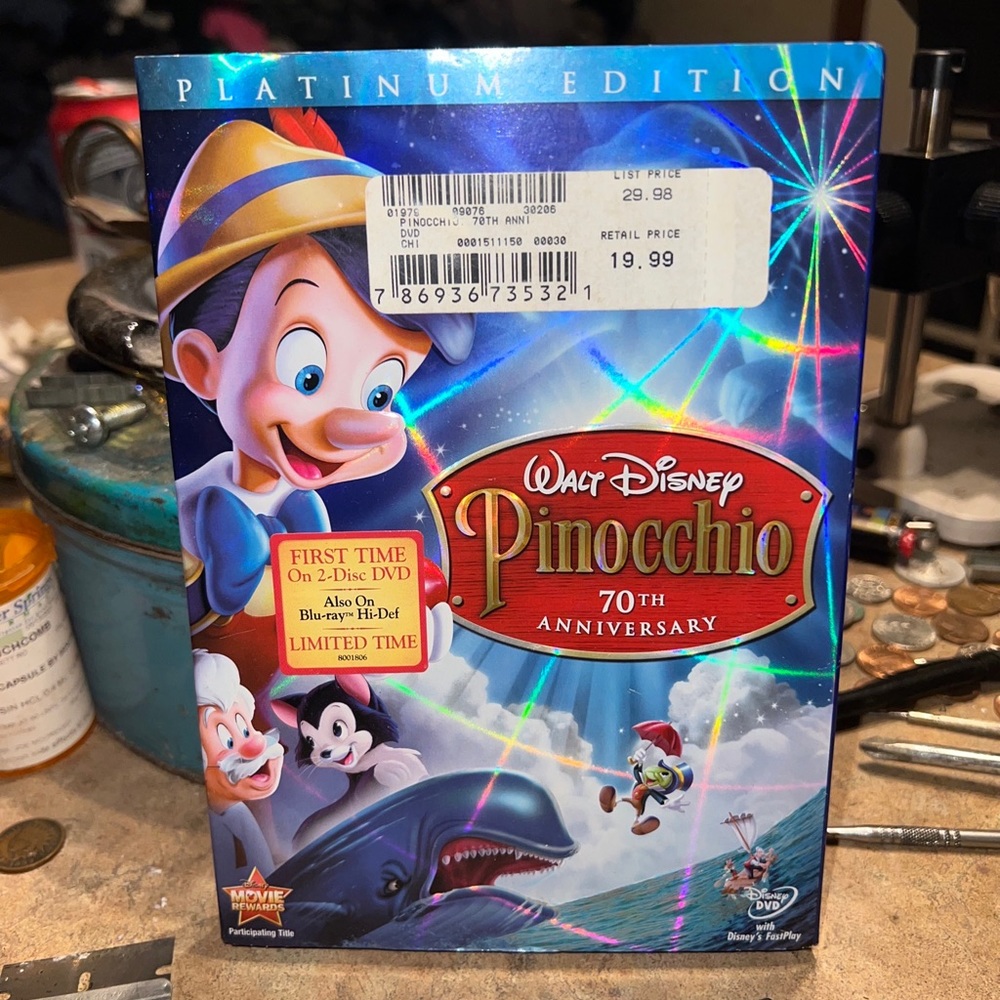 Pinocchio Walt Disney DVD 70th anniversary like new